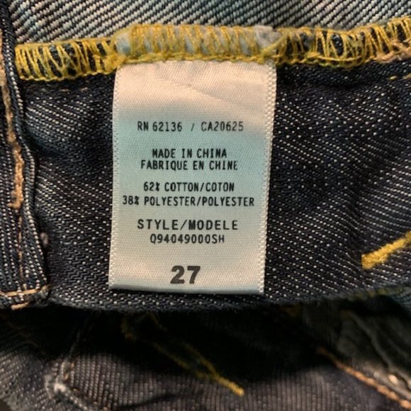 Guess Jeans. - Picture 2 of 3